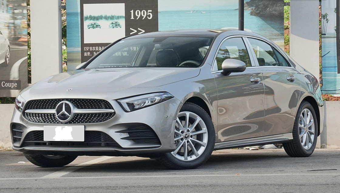 7 Gear DCT Benz Petrol Cars Mercedes Benz A 200 L Sport Sedan Donggan Version